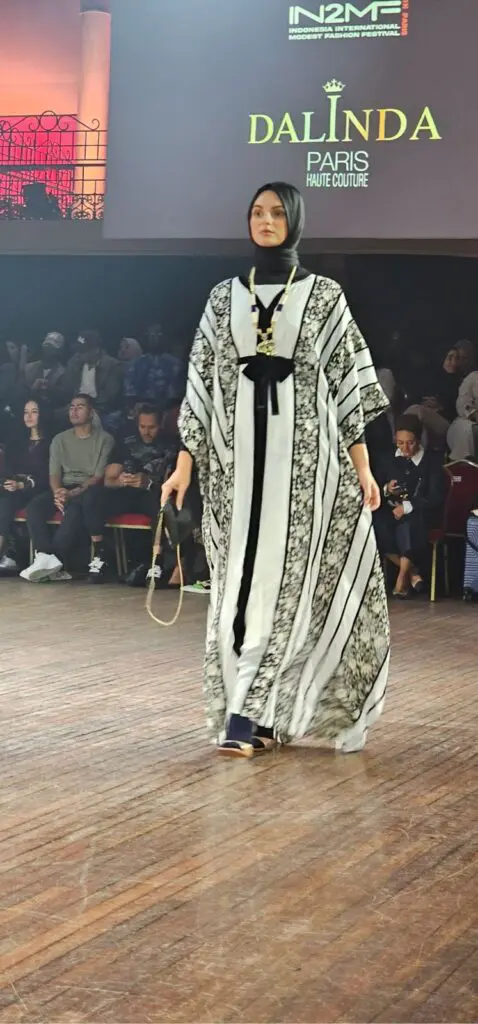 Mode modeste indonésienne à Paris, salon Wagram
