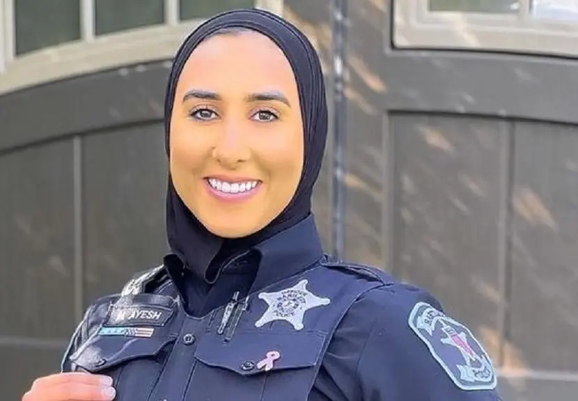 Maha Ayesh, Illinois’ First Veiled Policewoman – Ummah